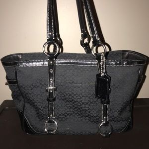 COACH PURSE. Great condition.